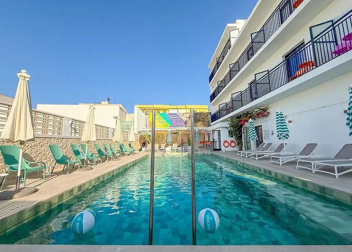 The Purple Hotel - Adults Only